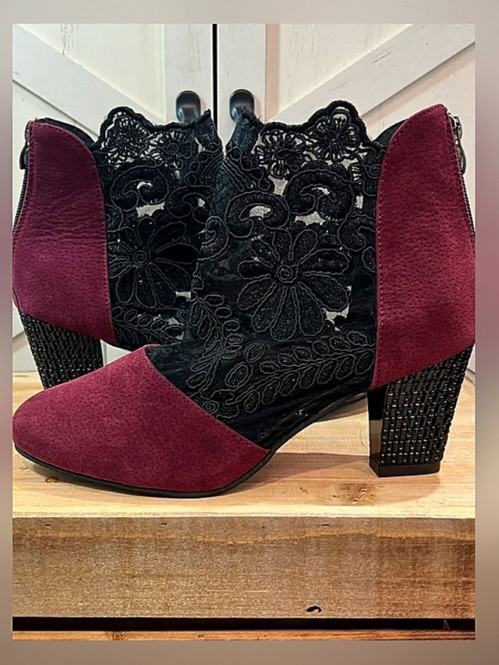 Womens Sandal Boots Sexy Lace Breathable Fashion Round Toe Back Zipper Booties - Picture 2 of 4